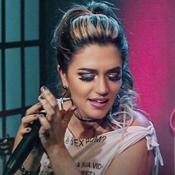 Ela é Demais Chords by Gaby Hadassa