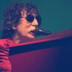 El Blues Del Levante Chords by Charly Garcia
