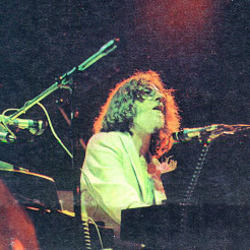 Bienvenidos Al Tren Chords by Charly Garcia