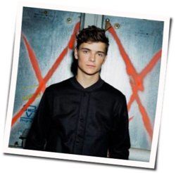 Summer Days Bass Tab by Martin Garrix