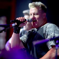 While I Wait  Chords by Gary Levox