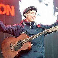 Mayhem  Chords by Gerry Cinnamon
