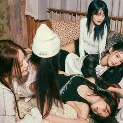 Queencard Tab by (G)I-dle