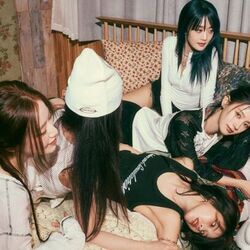 Queencard Tab by (G)I-dle