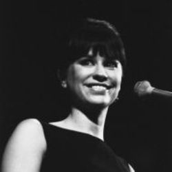 Tu Mi Delirio by Astrud Gilberto