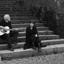 Between Two Points Chords by David Gilmour