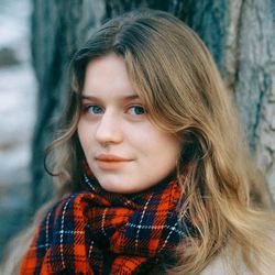 Girls Chords by Girl In Red
