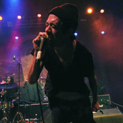 Glassjaw chords for Shira