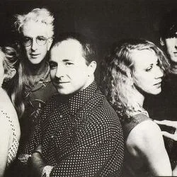 World Weary Bass Tab by The Go-betweens