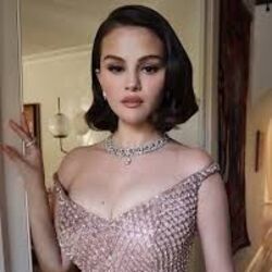 Ojos Tristes  Solo tabs by Selena Gomez