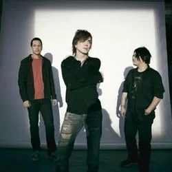 Listen Bass Tab by The Goo Goo Dolls