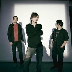 Listen Bass Tab by The Goo Goo Dolls