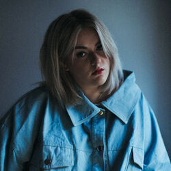 Iris Chords by Grace Davies