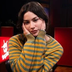 American Teenager Intro Tab by Gracie Abrams