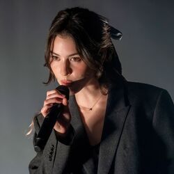 Delusional Live Chords by Gracie Abrams