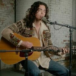 Fault Line Acoustic Live Chords by Gracie Abrams