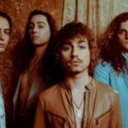 Broken Wells Chords by Greta Van Fleet