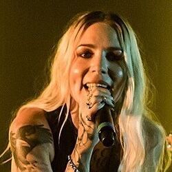 Addicted To Love Chords by Skylar Grey