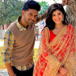 Mehendi Wale Haath Chords by Guru Randhawa