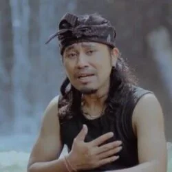 Layah Sing Metulang Chords by Gus Jody
