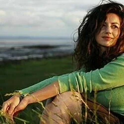 Adra Chords by Gwyneth Glyn