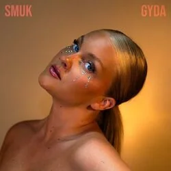 Smuk Chords by Gyda