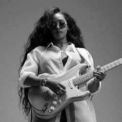 Bloody Waters Bass tabs by H.E.R.