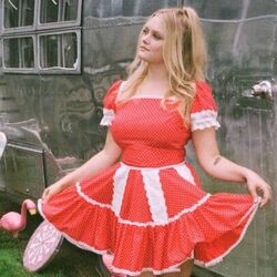 Living The Dream Chords by Hailey Whitters