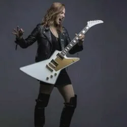 Bad Girls World (Ver2) Chords by Halestorm
