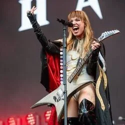 Pieces Tab by Halestorm