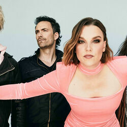 Drunk Pretty Tabs by Halestorm