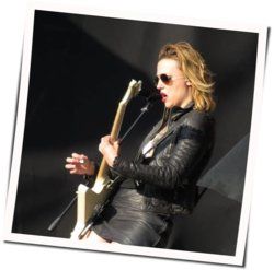 Skulls Ukulele Chords by Halestorm
