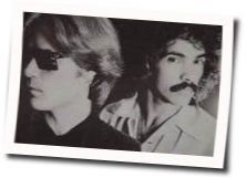 Shes Gone Chords by Hall And Oates