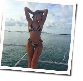 Walls Could Talk (Ver2) Chords by Halsey