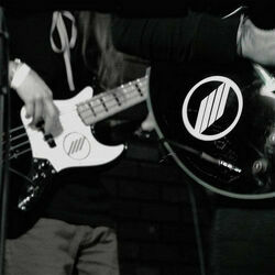 Never Loved Chords by Happy Body Slow Brain