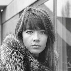 Quest-ce Qui Nous Fait Rire Intro by Francoise Hardy