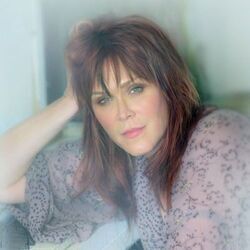 Hold Me Through The Night Chords by Beth Hart