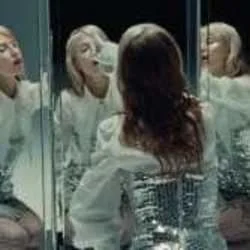 Dead Horse Bass Tab by Hayley Williams