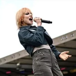 Dream Girl In Shibuya Chords by Hayley Williams