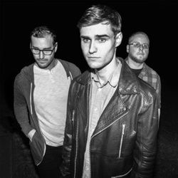 Little Old Me Chords by Hello Stranger
