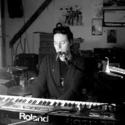 Broken Bones Chords by Helvetia