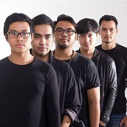 Carry On Chords by Henc