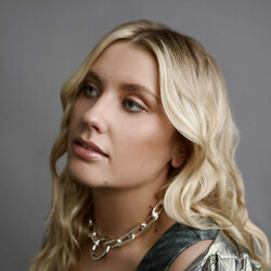 Emotions Chords by Ella Henderson