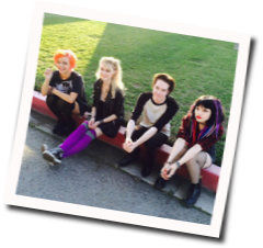 I'm There Chords by Hey Violet