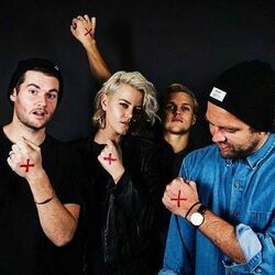 Los Redimidos Chords by Hillsong Worship