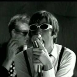 Aka Idiot Chords by The Hives