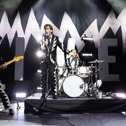 Hooked On A Feeling Chords by The Hives