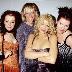 Use Once And Destroy Chords by Hole