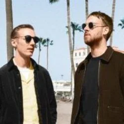 Smile More Smile More Smile More Chords by HONNE