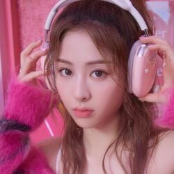 피어나도록 Love You Twice Ukulele Chords by Huh Yunjin (허윤진)